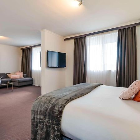 Mercure Албъри Екстериор снимка