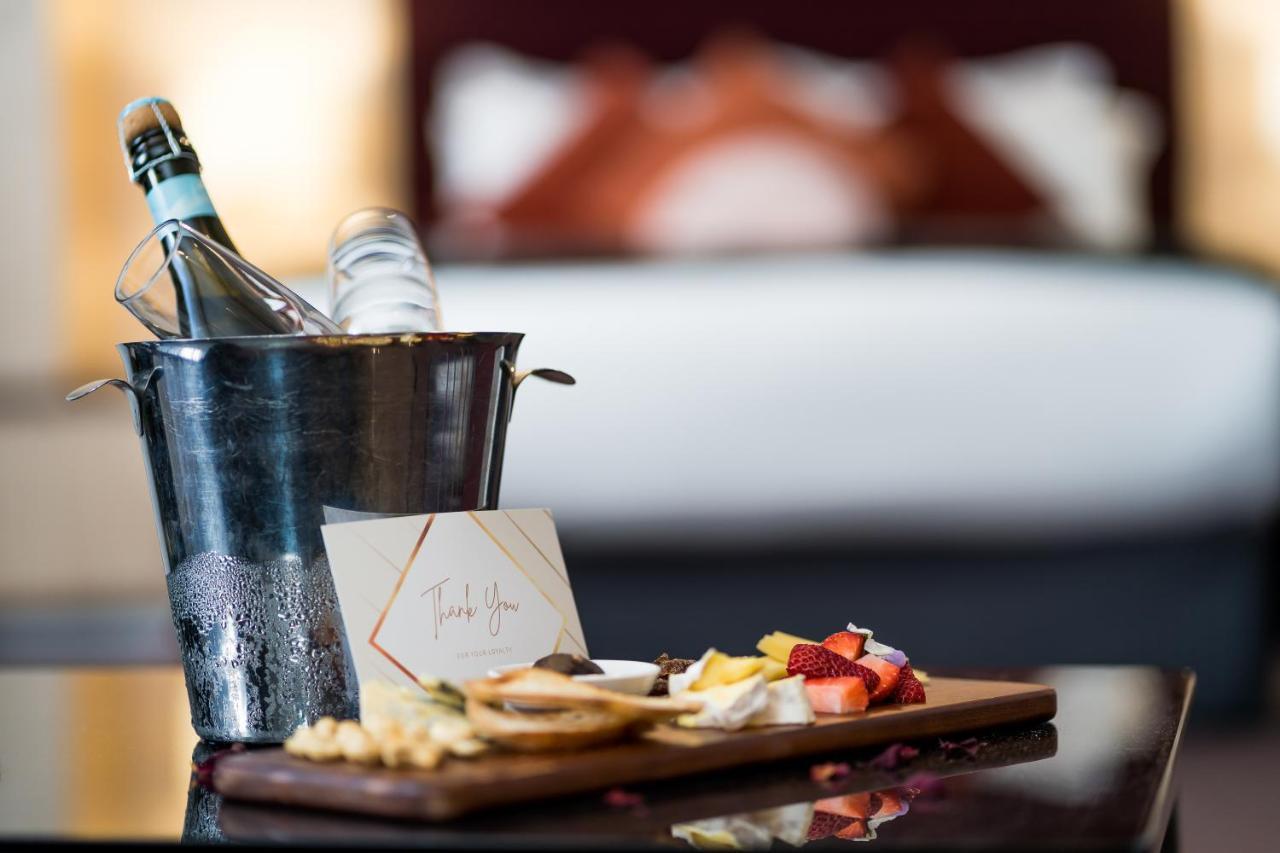 Mercure Албъри Екстериор снимка