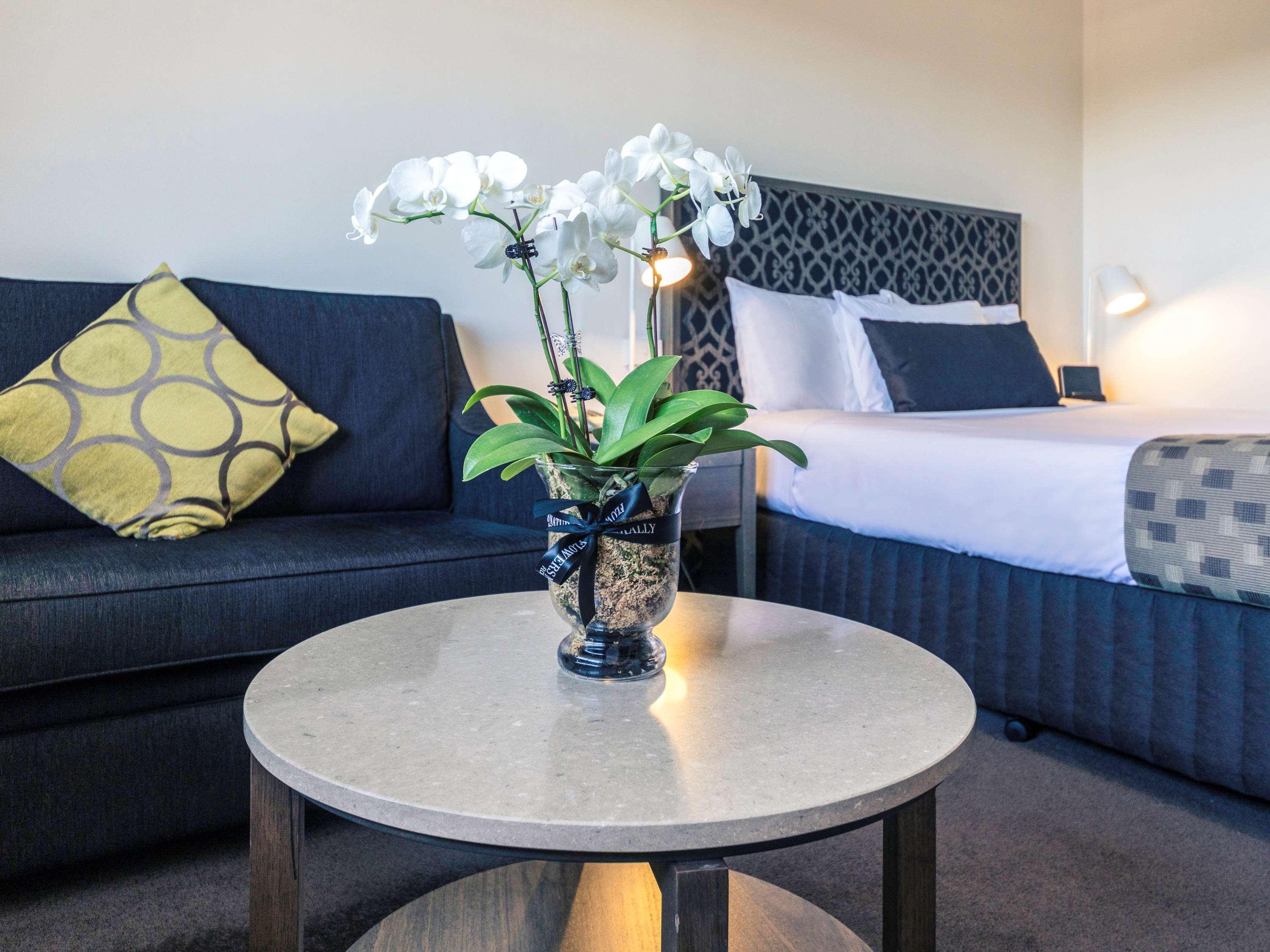 Mercure Албъри Екстериор снимка