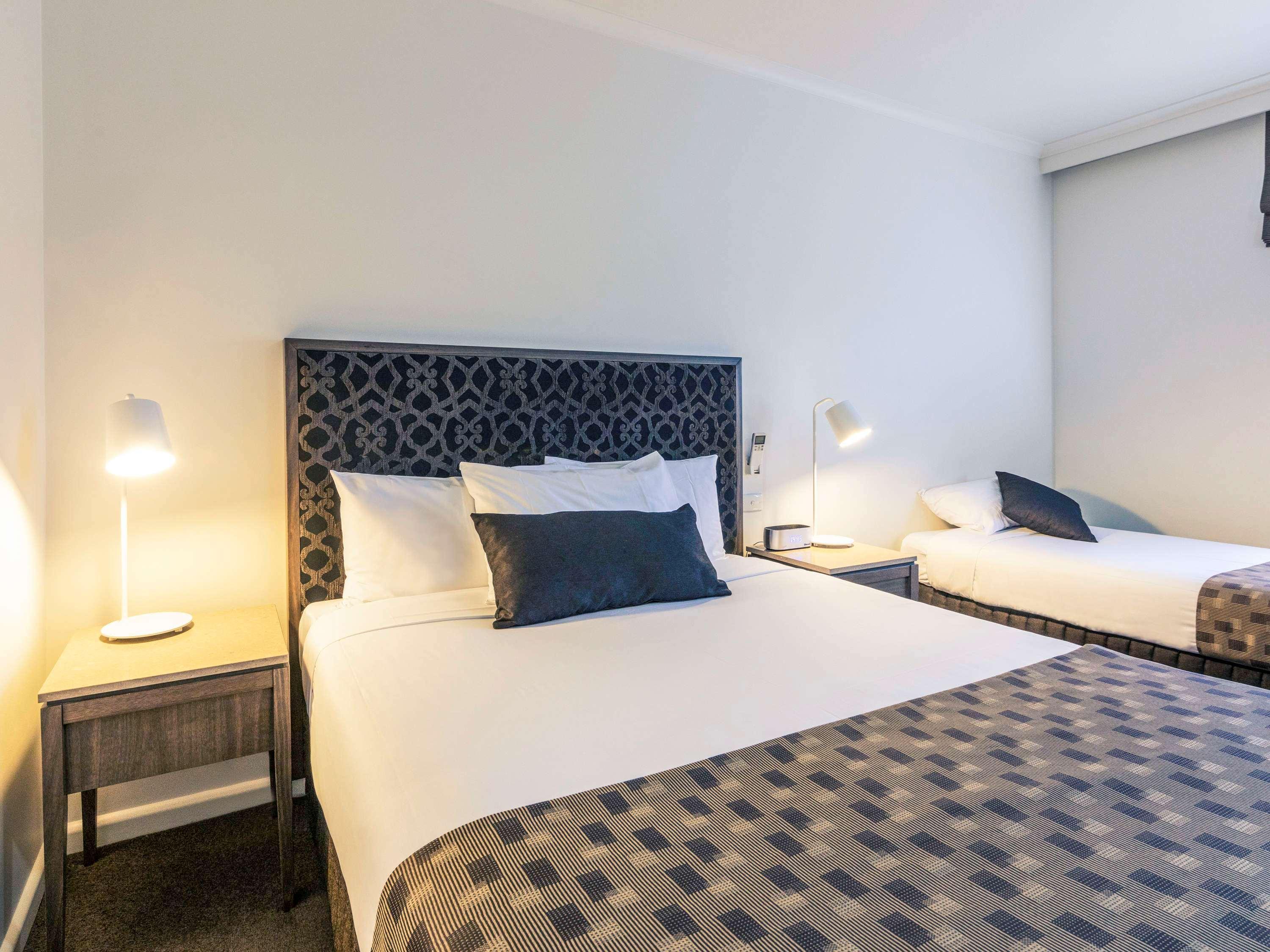 Mercure Албъри Екстериор снимка
