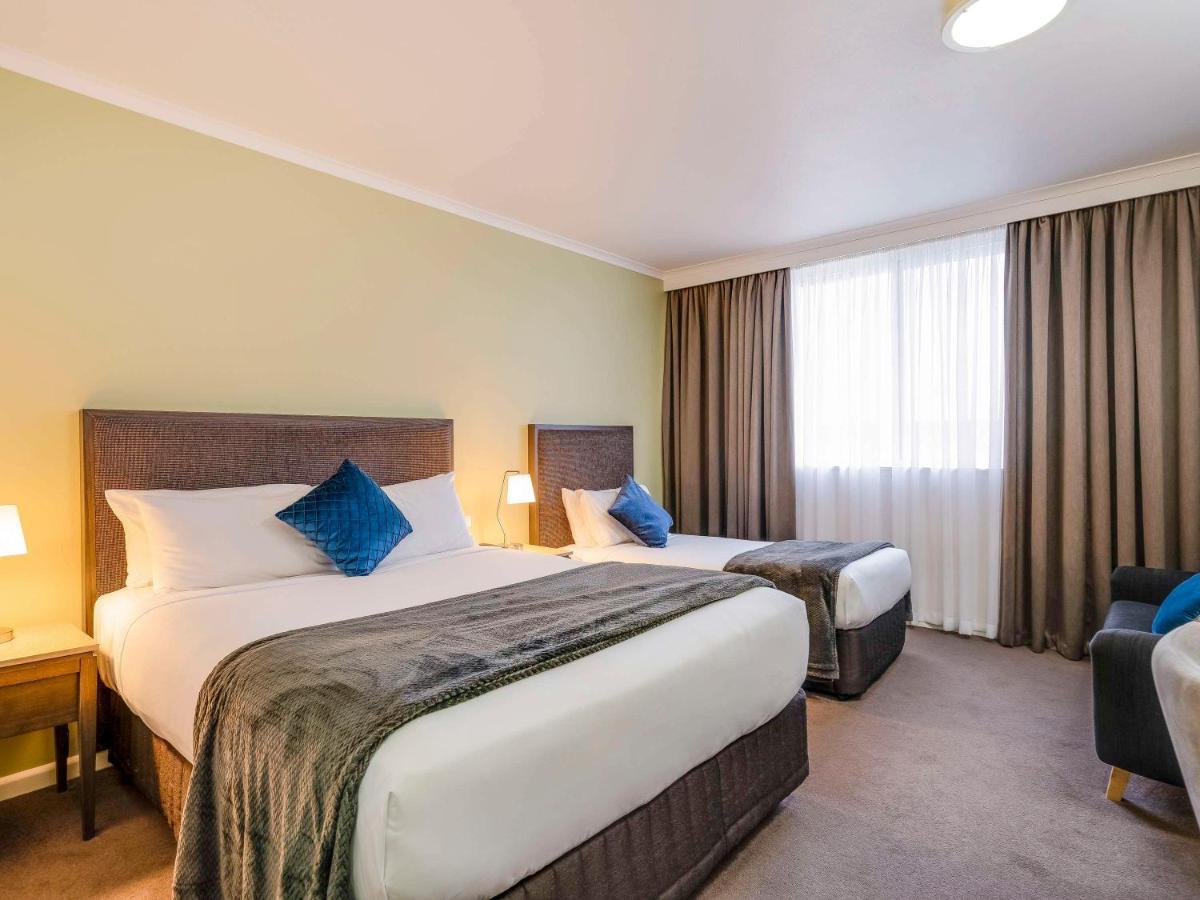 Mercure Албъри Екстериор снимка